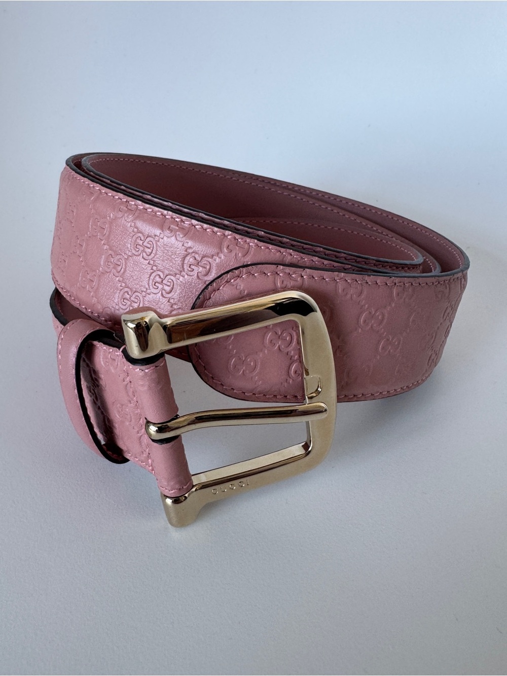 Gucci Pink Embossed GG Leather Belt with Gold Buckle